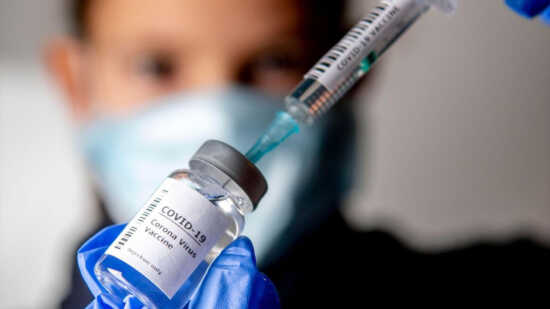 عکس, عوارض واکسن کرونا چد وقت بعد واکسن دیده می شود