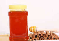 عکس عسل و دارچین چگونه عفونت ها را سریع بهبود می دهند
