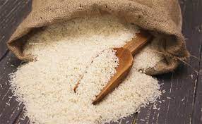 عکس, راه حل برای بو گرفتن برنج خام در سطل برنج
