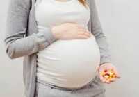 عکس مصرف همزمان قرص آهن و مولتی ویتامین در بارداری