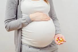 عکس, مصرف همزمان قرص آهن و مولتی ویتامین در بارداری