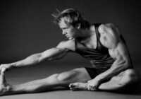 عکس تمرینات رایگان و کامل کششی عضله ران پا