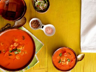 عکس, آموزش یک نوع سوپ بسیار تند تایلندی