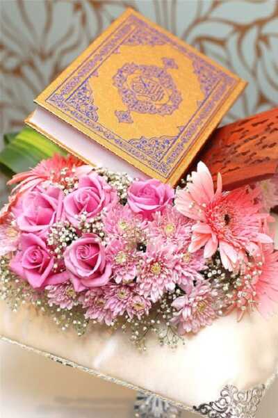 عکس, تزیین های قرآن سفره عقد با گل و روبان