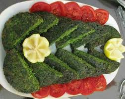 عکس, تزیین های شیک کوکو سبزی با خیار شور و گوجه
